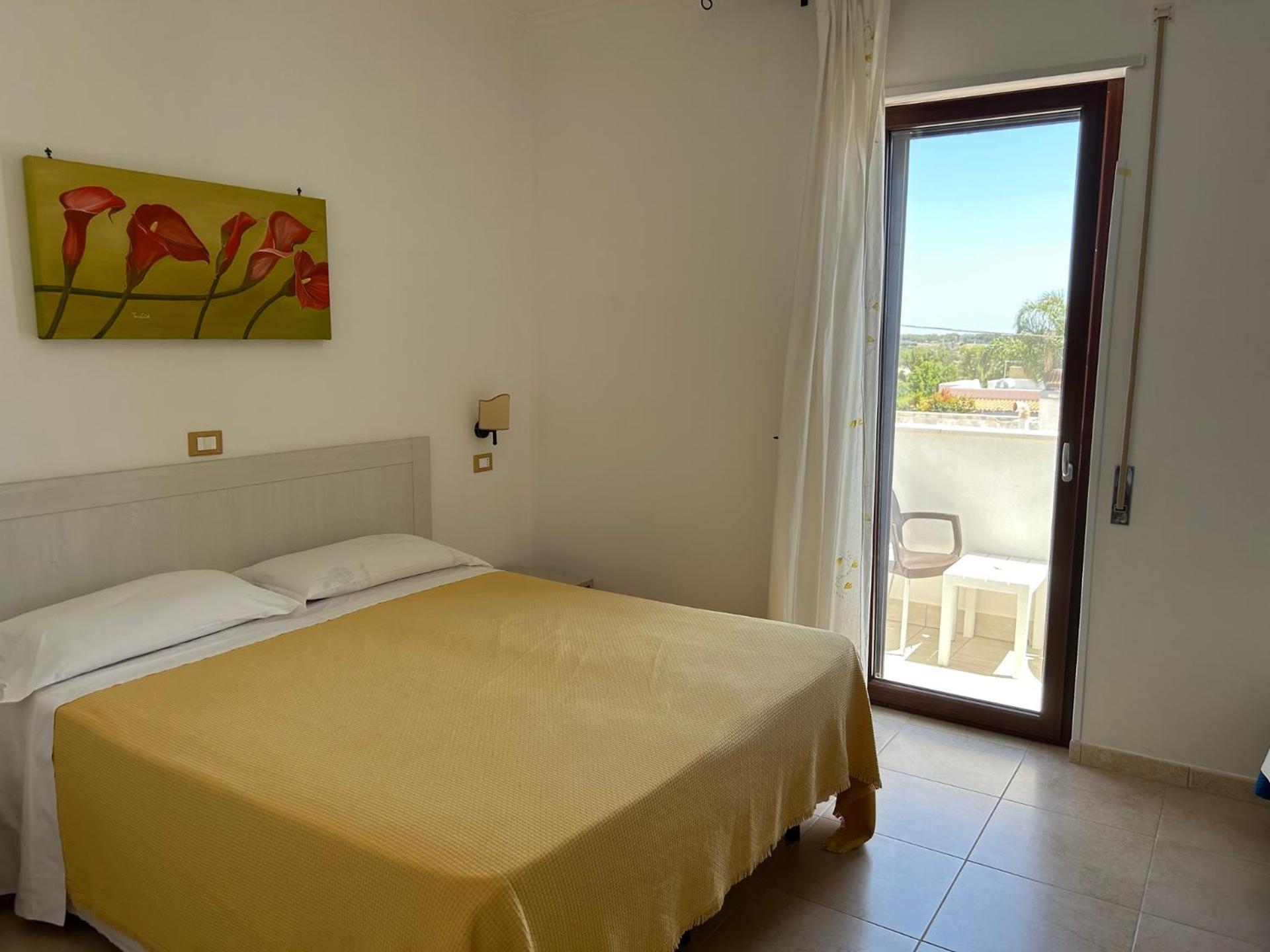 Hotel Corallo Torre Santa Sabina Dış mekan fotoğraf