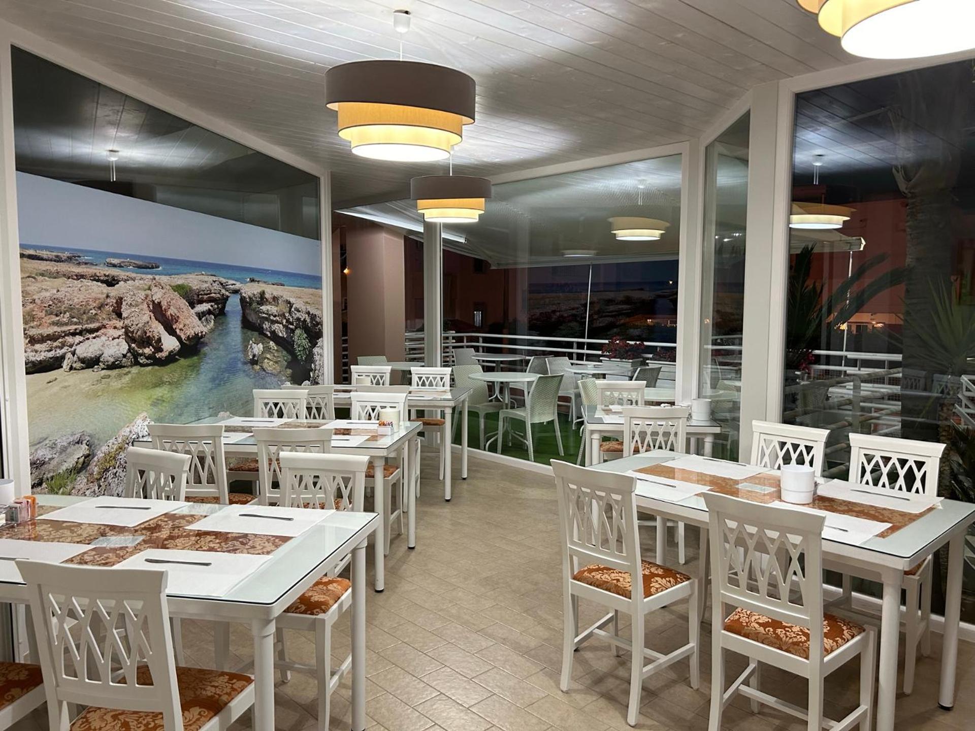 Hotel Corallo Torre Santa Sabina Dış mekan fotoğraf