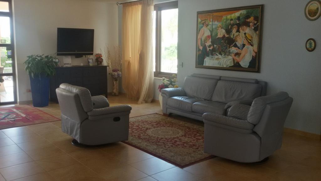 Hotel Corallo Torre Santa Sabina Dış mekan fotoğraf
